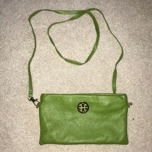 Green Tory Burch clutch/wallet/mini purse